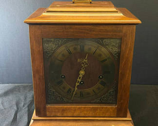 Lot 6: Vintage German Mantel Clock