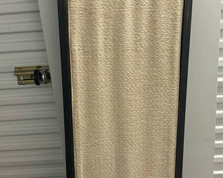 Lot 21: Three-Panel Folding Room Divider Screen