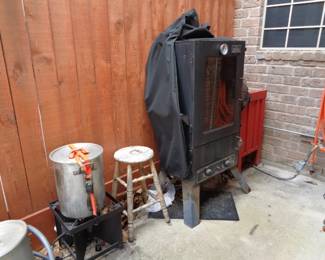 Smoker and Fryer Pepper Ridge Rd.
