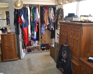 UPSTAIRS-Primary Overview