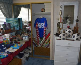 UPSTAIRS-Kids Room Overview