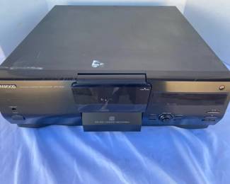 Kenwood 200 Disc CD Player