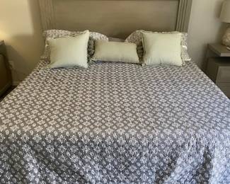 King Size Sleep IQ Mattress and Riverside Bed Frame