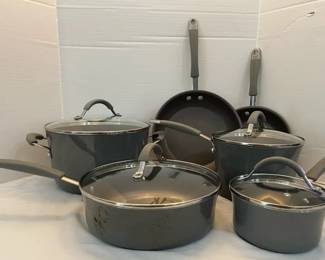 Racheal Ray Six Piece Cookware Set