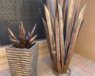 Rustic Metal Agave Sculpture