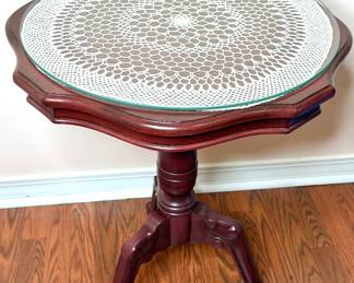 Round Accent Table with Crocheted Doily and Glass Top 