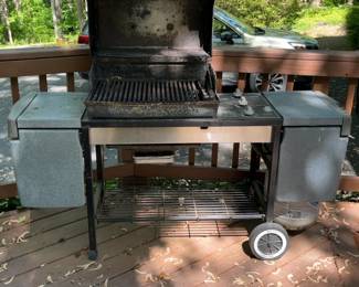 Outdoor Propane Gas Grill with Propane Tank