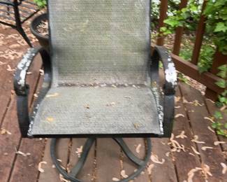 Outdoor Swivel Sling Patio Chair