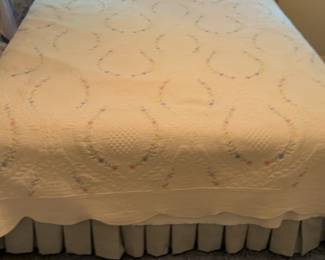 Full Bed and Arched Padded Headboard Set