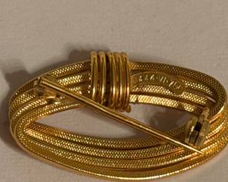 18K gold pin