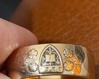 Balfour 10k Class Ring - Fenwick?