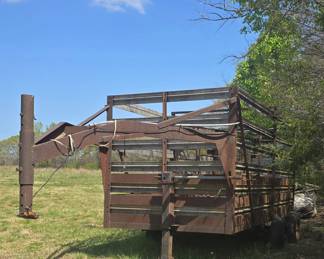 Cattle trailer