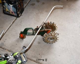 1051Garage