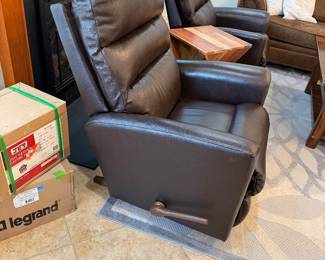Two like new leather La-Z-Boy recliners
