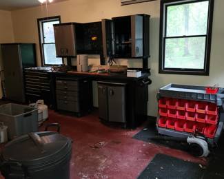 Craftsman metal garage cabinets, with keys