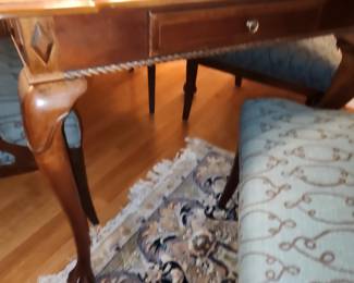 gaming table side & leg detail