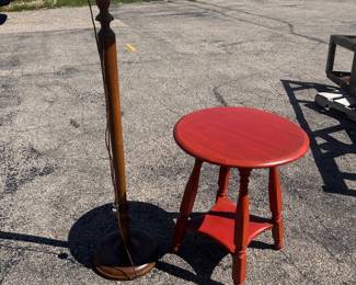 floor lamp and a round end table.