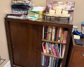 Vintage Wooden Cabinet with Glass Top and Books