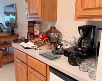 Mr. Coffee Coffee Maker and Keurig Coffee Brewer