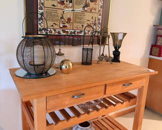 Light Wood Kitchen Island/Cart with Wine Rack