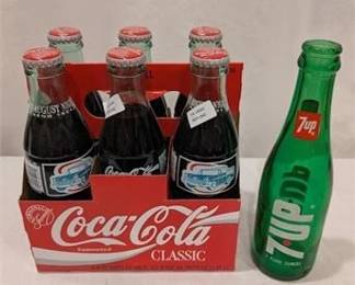 16R  1994 CocaCola Hot August Nights 6Pack Promo Bottles 7Up Bottle