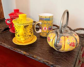 Yellow Chinese Ceramic Tea Set Teapot Cups Asian Pottery Decorative Tray