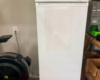 Prodigy White Mini Fridge Compact Refrigerator Garage Beverage Cooler Appliance