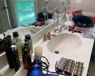 Bathroom Vanity Toiletries Hair Dryer Personal Care Products Grooming Supplies Lot