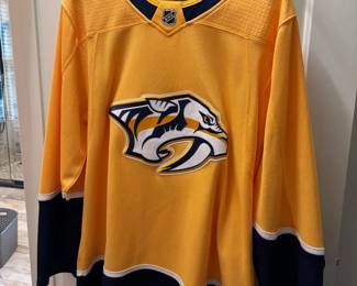 Nashville Predators Gold Hockey Jersey NHL Sports Fan Apparel