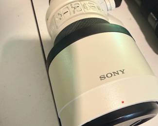 Sony Telephoto Camera Lens White Barrel SLR Photography Equipment Professional