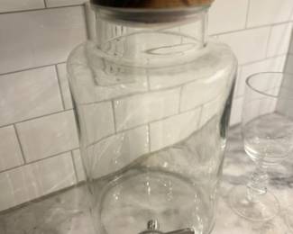 Glass Beverage Dispenser Spigot Wood Lid Drink Server Party Kitchen Counter Decor