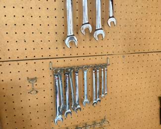 Wrench Set Combination Wrenches Pegboard Wall Workshop Hand Tools Garage Lot