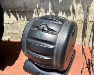 Black Plastic Garden Hose Reel Cart Outdoor Patio Yard Watering Equipment