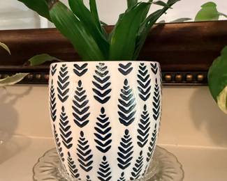 Houseplant White Black Arrow Chevron Ceramic Planter Pot Modern Indoor Decor