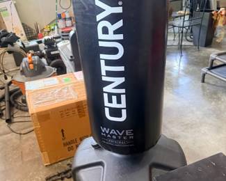 Century Wavemaster Freestanding Punching Bag Heavy Bag Boxing MMA Fitness Garage