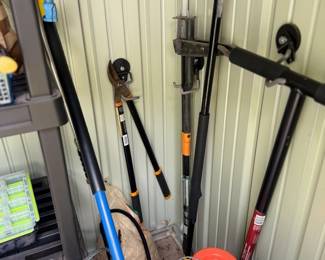 Garage Tools Extension Cord Reel Cleaning Supplies Wall Storage Miscellaneous Lot