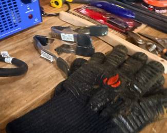 Work Gloves Clamps Workshop Tools Workbench Garage Hardware Miscellaneous Lot