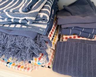 Bath Towels Linens Blue White Striped Folded Stack Bathroom Textile Lot Cotton