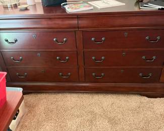 Cherry Wood Dresser Six Drawer Bedroom Furniture Traditional Storage Chest Bureau