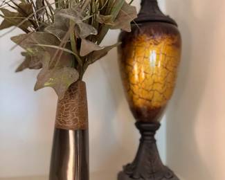 Amber Crackle Glass Vase Dark Ornate Finial Pedestal Decorative Accent Lot Decor