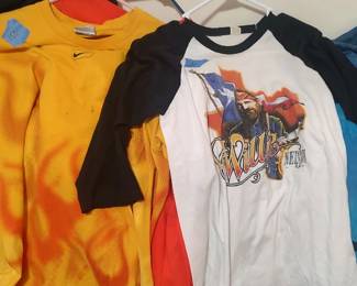 Nike, Willie Nelson, Moody Blues, Kenny Loggins