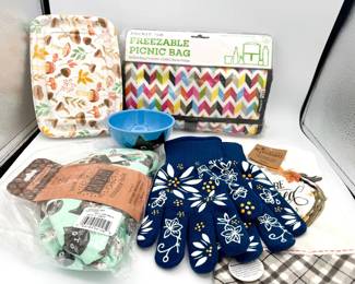 Kitchen Item Lot