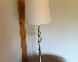 Floor Lamp-works