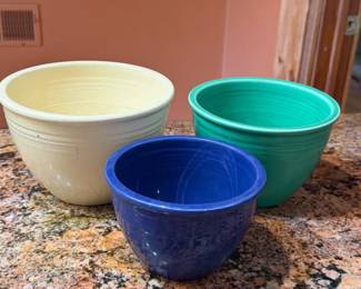 (3) Vintage Fiestaware Mixing Bowls