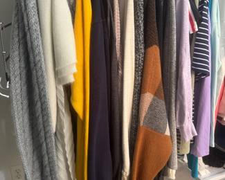 Women’s clothing mostly size medium 