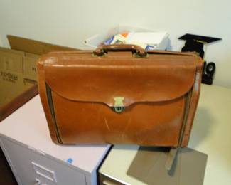 Vintage leather bag