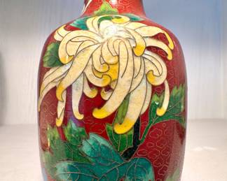 Cloisonné Enamel Chrysanthemum Vase with Red Ground