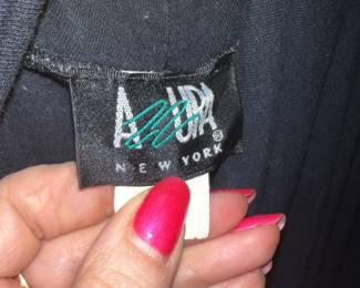 Black A.J. Bari New York Knit Garment