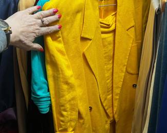 Yellow Linen Double-Breasted Blazer with Peak Lapels