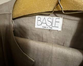 Basile Italian Tailored Linen Garment